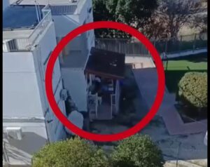 «Γκρίζες ζώνες» στη δομή φιλοξενίας όπου παιδί σπάραξε στο κλάμα, ζήτησε αλλαγές η Επίτροπος Περικλέους