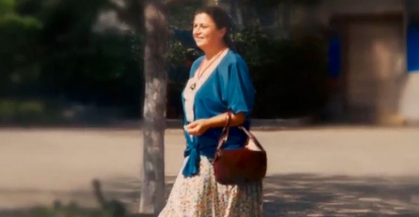 Φρίκη στην Ελλάδα: Συνέλαβαν τον γιο χήρας πρώην Υπουργού για τη δολοφονία της, τη νάρκωσε και την έκαψε