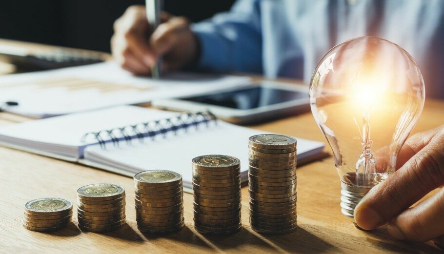 «ΑΗΚ+»: Ποιους αφορά και τι περιλαμβάνει το νέο σχέδιο χορηγιών, όλες οι πληροφορίες