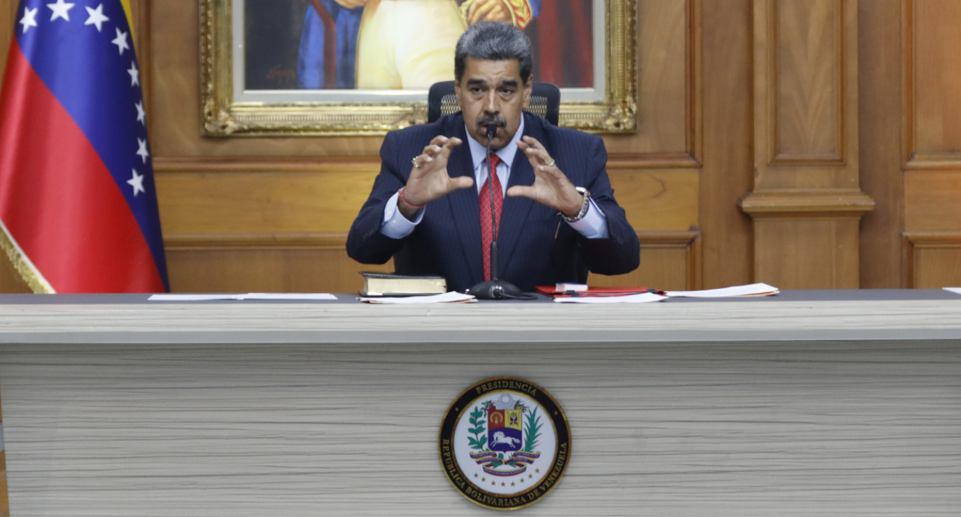 Βενεζουέλα κατά Τραμπ: «Γκροτέσκα στρατιωτική απειλή» ο αποκλεισμός των πετρελαιοφόρων