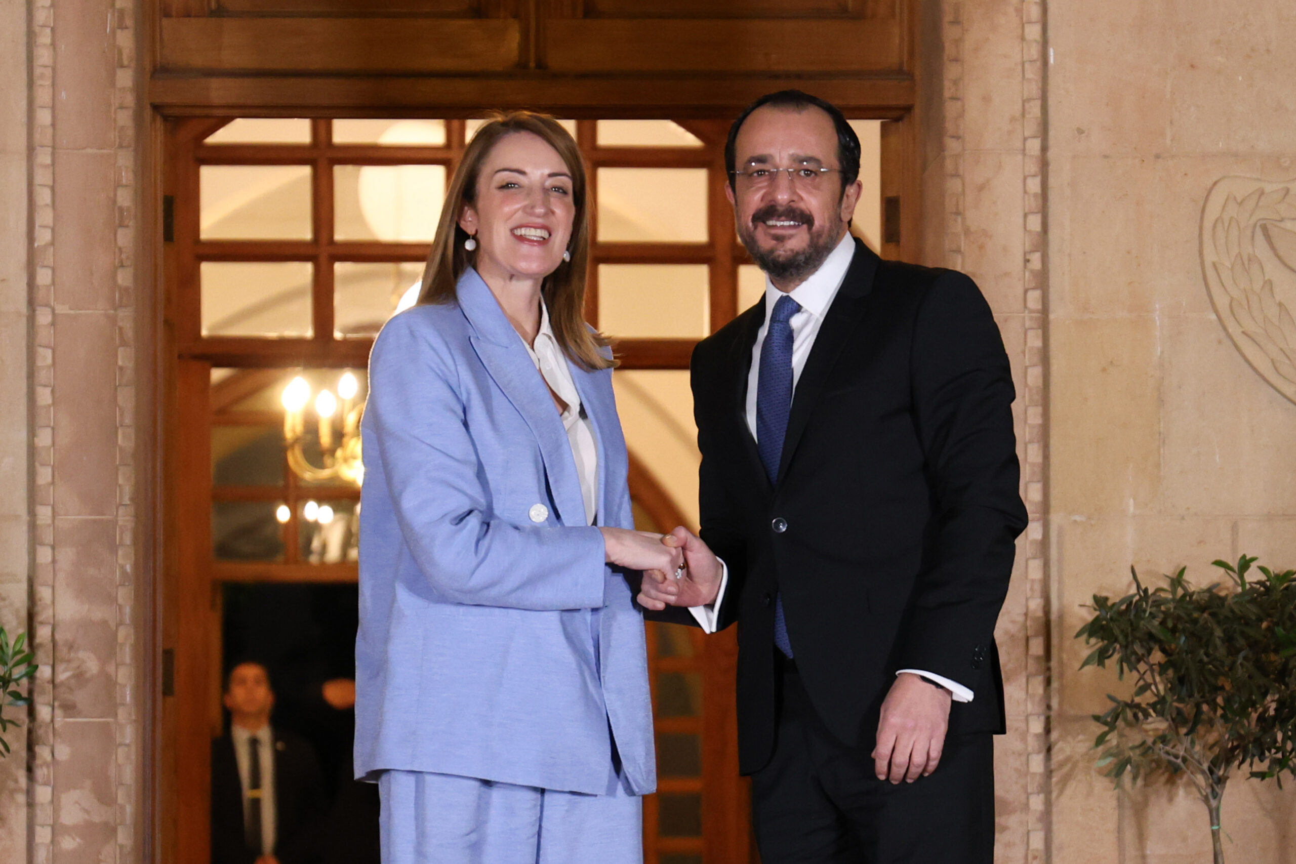 «Η ΕΕ βασίζεται στην Κυπριακή Προεδρία» το μήνυμα της Μέτσολα, «θα δράσουμε ως γέφυρα συνεργασίας» λέει ο ΠτΔ