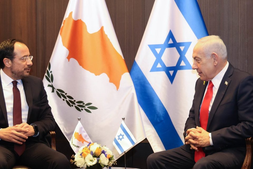 &Alpha;&gamma;&omicron;&rho;ά &sigma;&tau;&rho;&alpha;&tau;&iota;&omega;&tau;&iota;&kappa;ώ&nu; &epsilon;&xi;&omicron;&pi;&lambda;&iota;&sigma;&mu;ώ&nu; &kappa;&alpha;&iota; &epsilon;&nu;&epsilon;&rho;&gamma;&epsilon;&iota;&alpha;&kappa;ά &sigma;&tau;&eta; &sigma;&upsilon;&nu;ά&nu;&tau;&eta;&sigma;&eta; &Pi;&tau;&Delta;-&Nu;&epsilon;&tau;&alpha;&nu;&iota;ά&chi;&omicron;&upsilon;