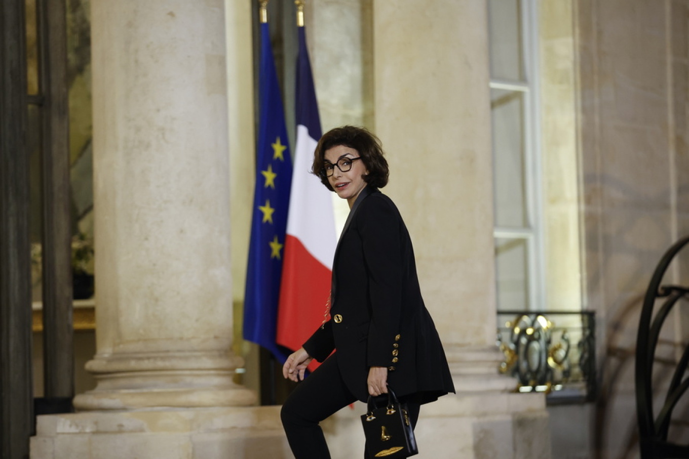 Υπό έρευνα για διαφθορά η υπουργός Πολιτισμού της Γαλλίας