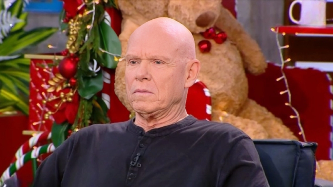 Συγκινεί ο Τζώνη Καλημέρης μιλώντας για την περιπέτεια με τον καρκίνο – Τι εξομολογήθηκε;