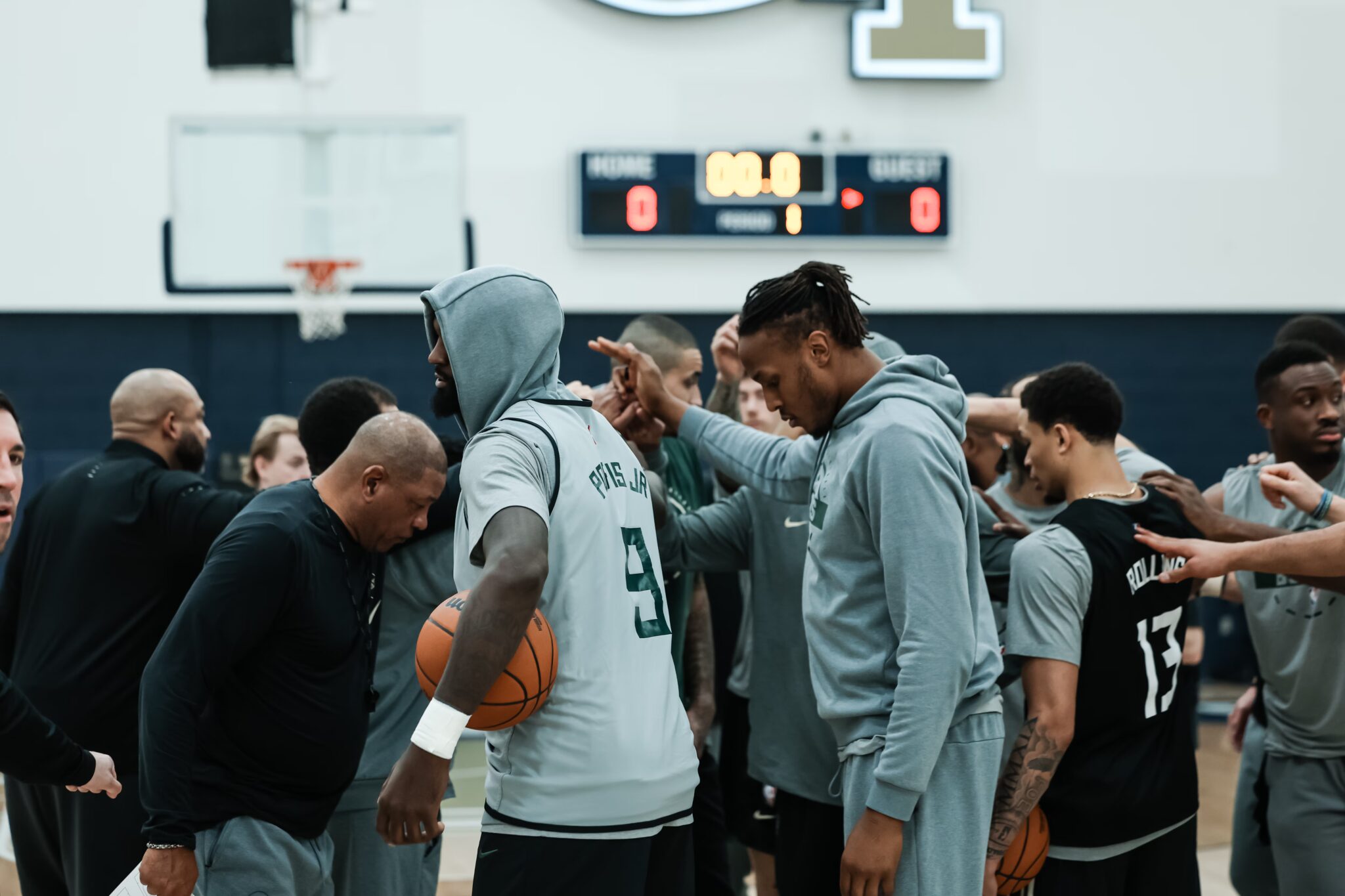 Μεγάλη κίνηση από τους Μπακς: Δώρισαν φαγητό μετά την αναβολή με τους Μάβερικς