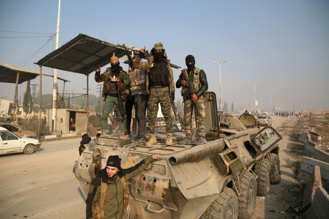 Σφοδρές συγκρούσεις στο Χαλέπι, εντολή εκκένωσης στου κατοίκους (ΒΙΝΤΕΟ)