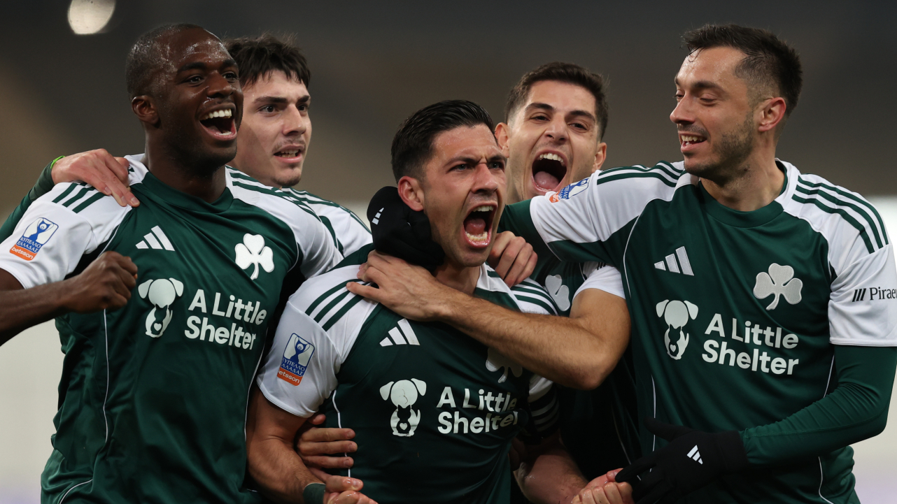 Καθάρισε τον Άρη με… τριπλέτα του Μπακασέτα ο Παναθηναϊκός και έφυγε για τετράδα και ΠΑΟΚ