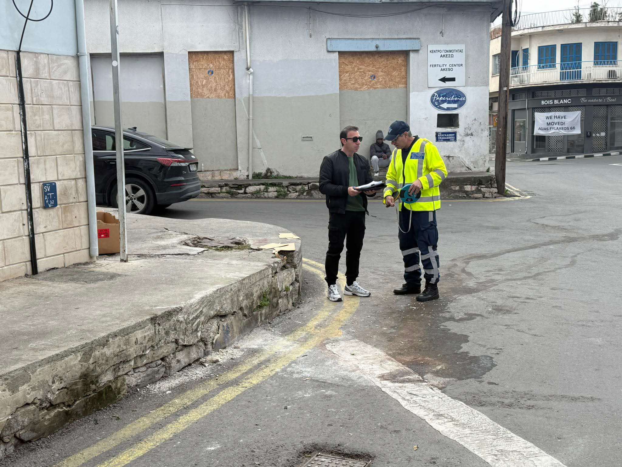 Εικόνες από το σημείο του σοβαρού τροχαίου οικογένειας στη Λεμεσό