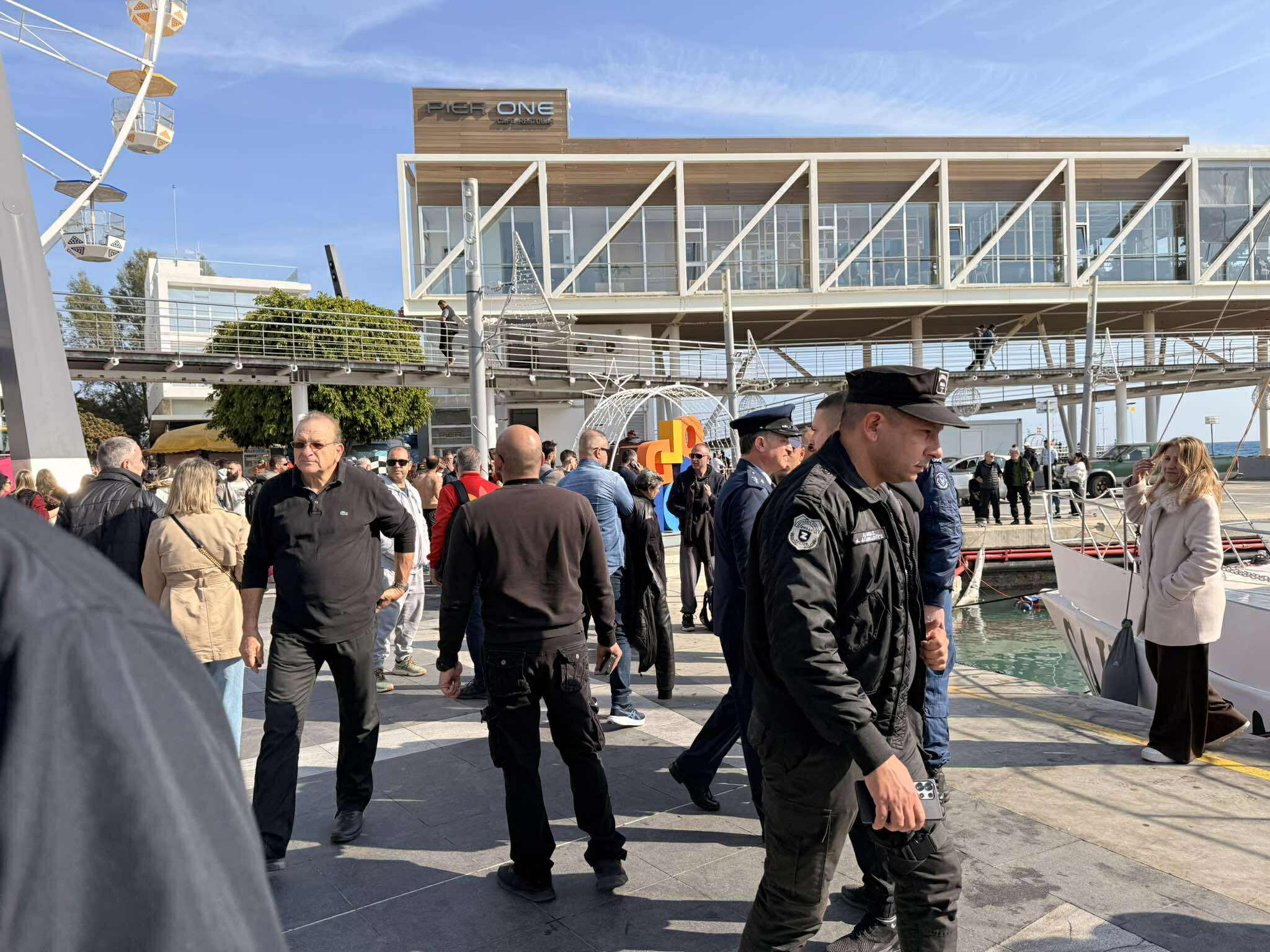 Αναστάτωση στο παλιό λιμάνι Λεμεσού: Μετά τη τελετή έχασαν τον σταυρο (ΦΩΤΟ)