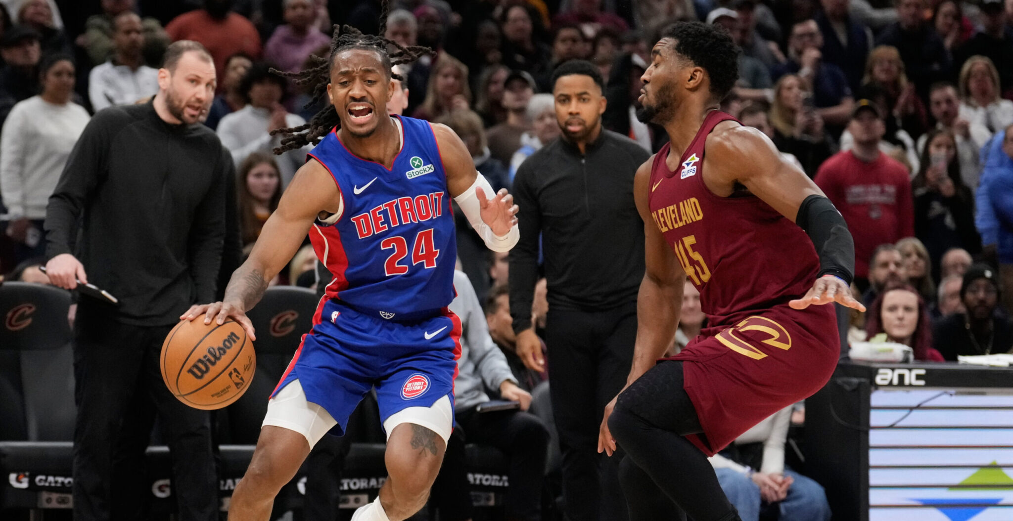 Έφυγαν με το «διπλό» από το Κλίβελαντ οι Πίστονς