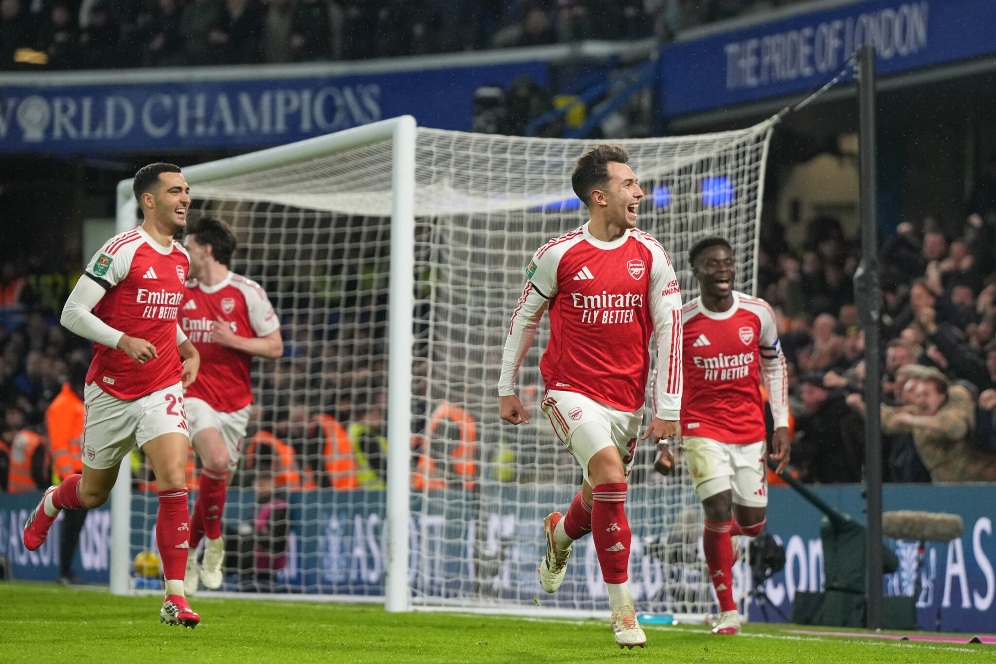 Χαμογέλασε στο λονδρέζικο ντέρμπι με την Τσέλσι και έκανε βήμα πρόκρισης προς τον τελικό του League Cup η Άρσεναλ