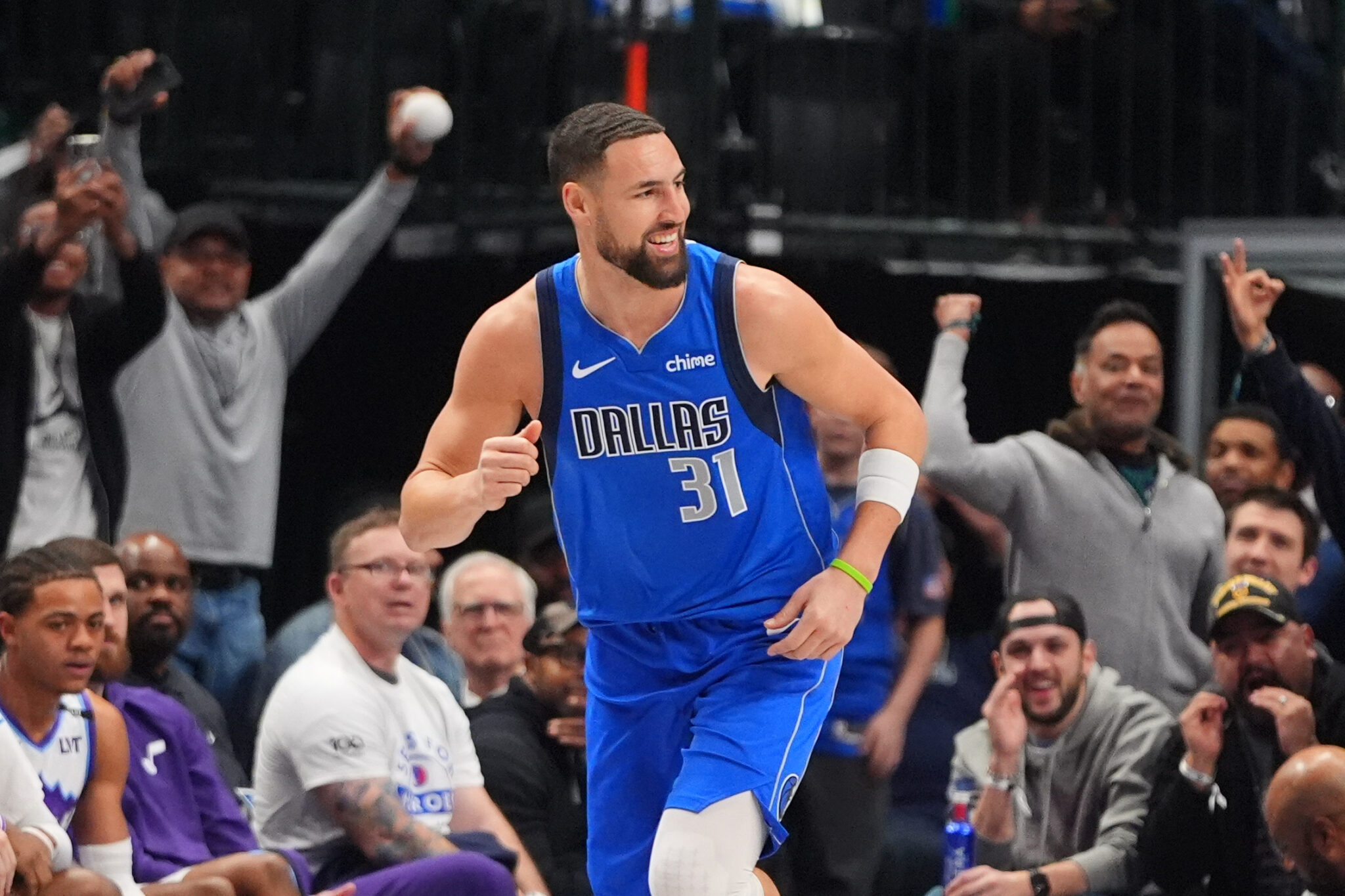 Ιστορικό ορόσημο για Τόμπσον, καταιγιστικοί Σέλτικς, περίπατος Πίστονς και επιστροφή Μπούκερ