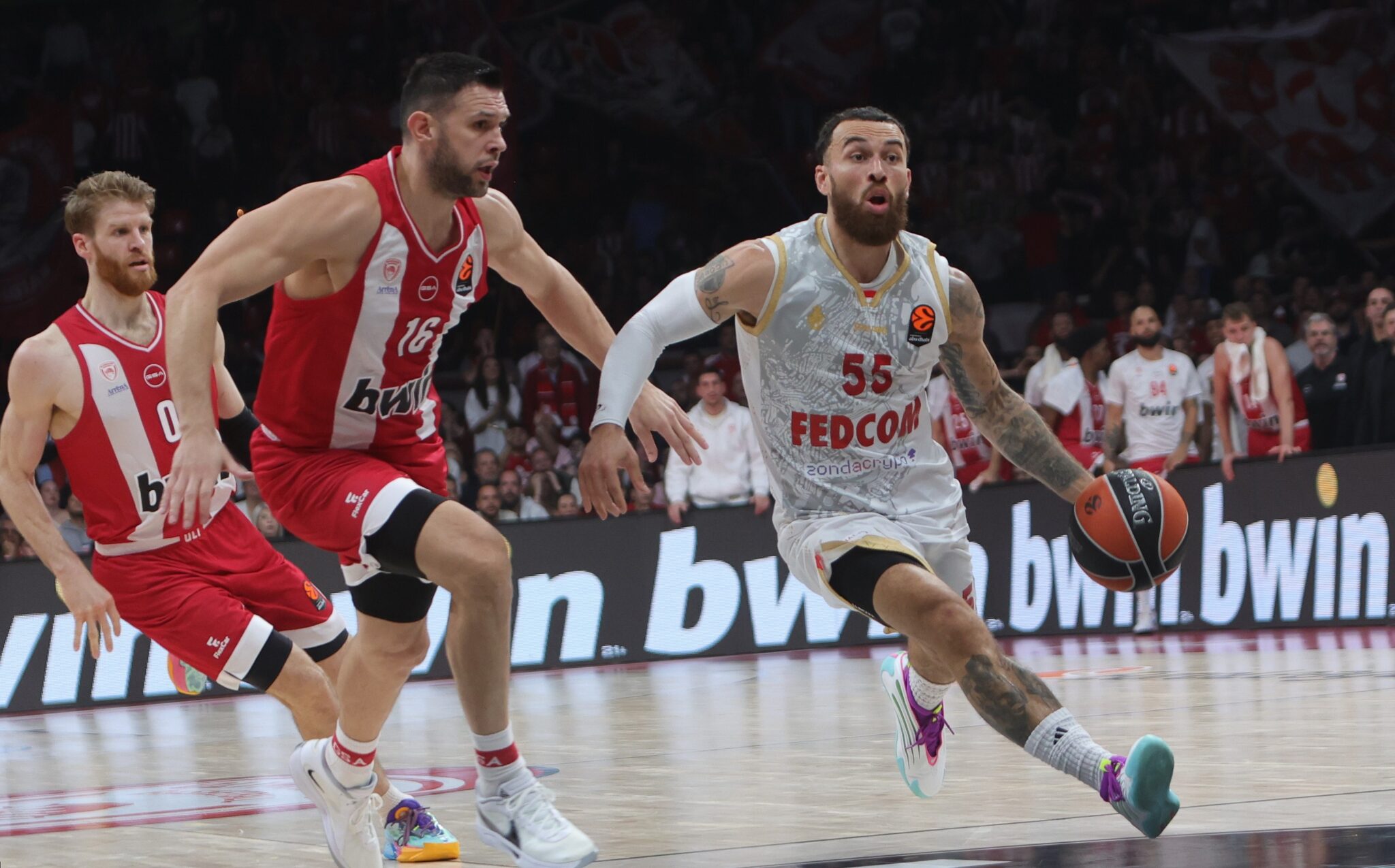 Άλλαξε ημερομηνία το ματς του Ολυμπιακού στο Μονακό