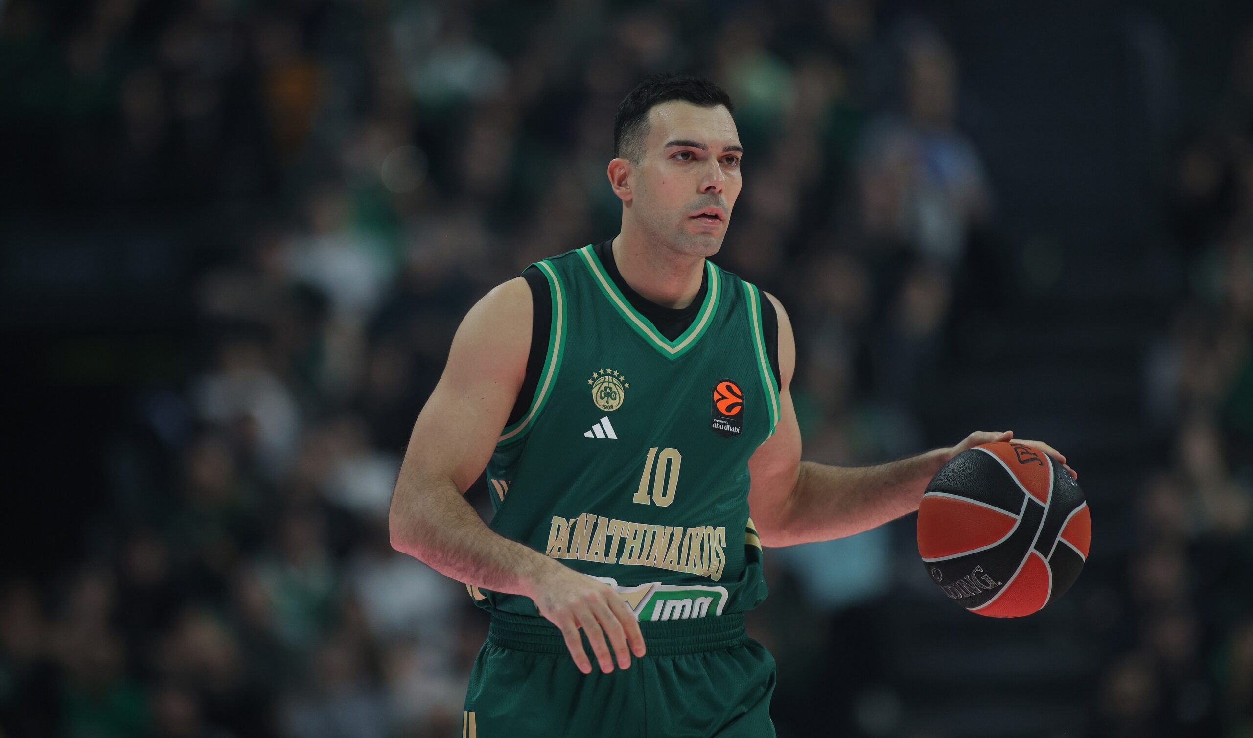 &Sigma;&upsilon;&nu;&epsilon;&chi;ί&zeta;&epsilon;&iota; &nu;&alpha; &gamma;&rho;ά&phi;&epsilon;&iota; &iota;&sigma;&tau;&omicron;&rho;ί&alpha; &omicron; &Sigma;&lambda;&omicron;ύ&kappa;&alpha;&sigmaf;: Έ&phi;&tau;&alpha;&sigma;&epsilon; &tau;&alpha; 1000 &rho;&iota;&mu;&pi;ά&omicron;&upsilon;&nu;&tau; &kappa;&alpha;&iota; &mu;&pi;ή&kappa;&epsilon; &sigma;&epsilon; &kappa;&lambda;&epsilon;&iota;&sigma;&tau;ό &kappa;&lambda;&alpha;&mu;&pi; &tau;&eta;&sigmaf; &Epsilon;&upsilon;&rho;&omega;&lambda;ί&gamma;&kappa;&alpha;&sigmaf;