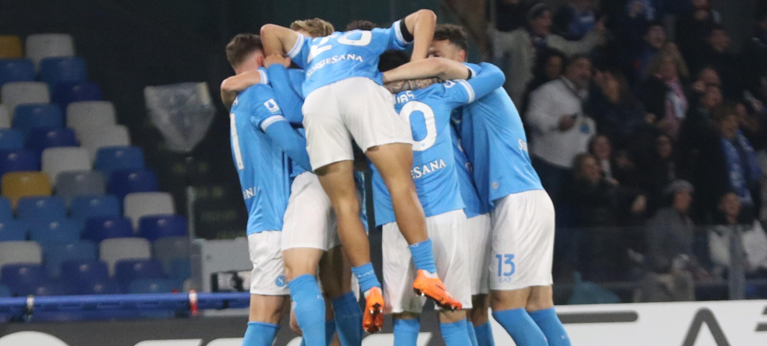 Χαμογέλασε ξανά η Νάπολι και προσπαθεί να πλησιάσει την Ίντερ