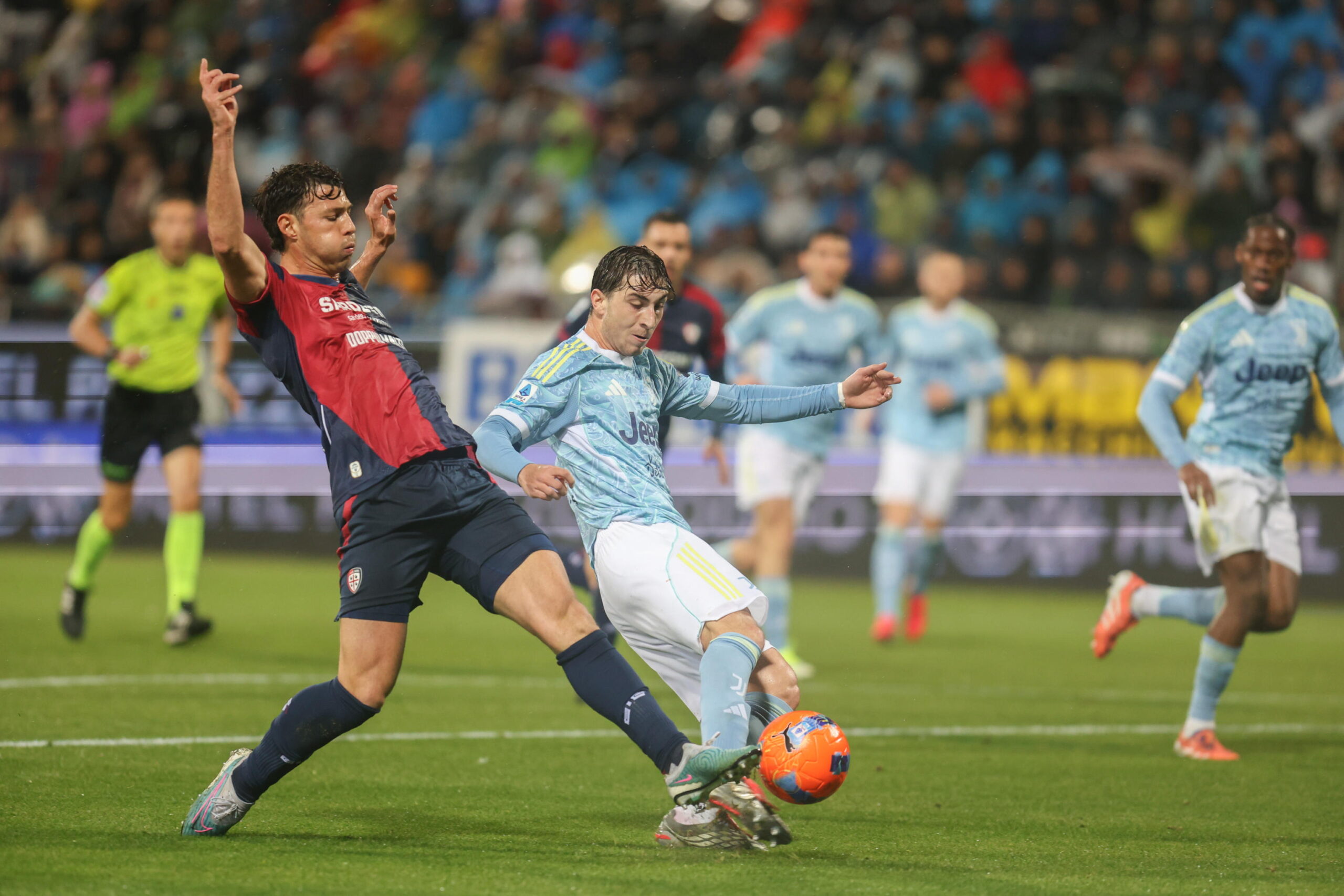 Η ψυχωμένη Κάλιαρι, σόκαρε τη Γιουβέντους