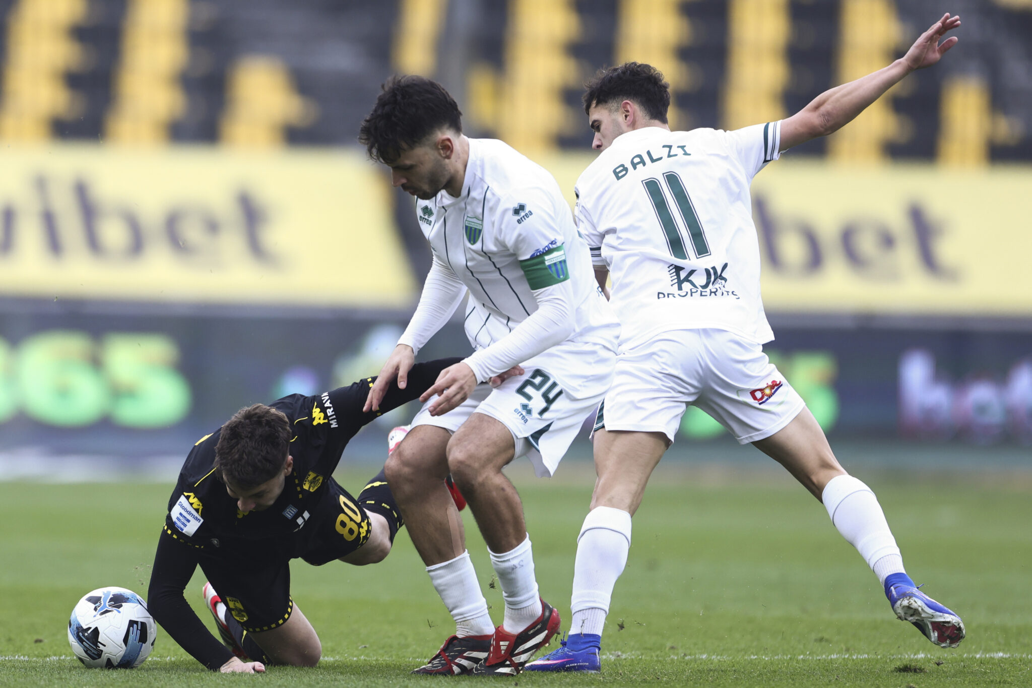 Αλύγιστος Λεβαδειακός, έκοψε την… όρεξη του Άρη στις καθυστερήσεις με γκολάρα του Κωστή