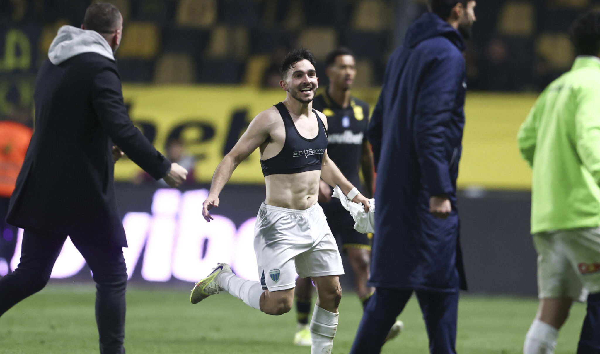 Κύπριοι του εξωτερικού: Ο Κωστή λύτρωσε τον Λεβαδειακό, νέα ομάδα για Ρούελ Σωτηρίου (ΒΙΝΤΕΟ)