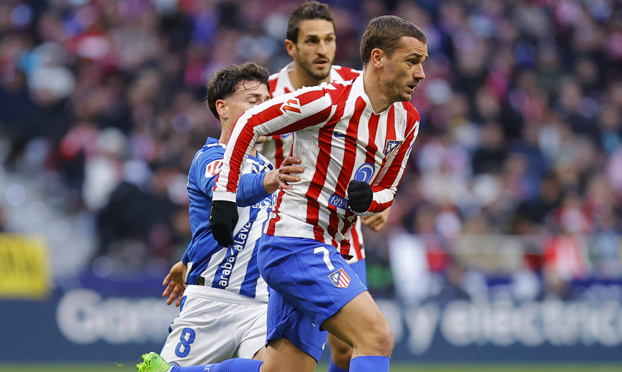 Λύγισε την Αλαβές και έπιασε τη Βιγαρεάλ στην τρίτη θέση η Ατλέτικο Μαδρίτης