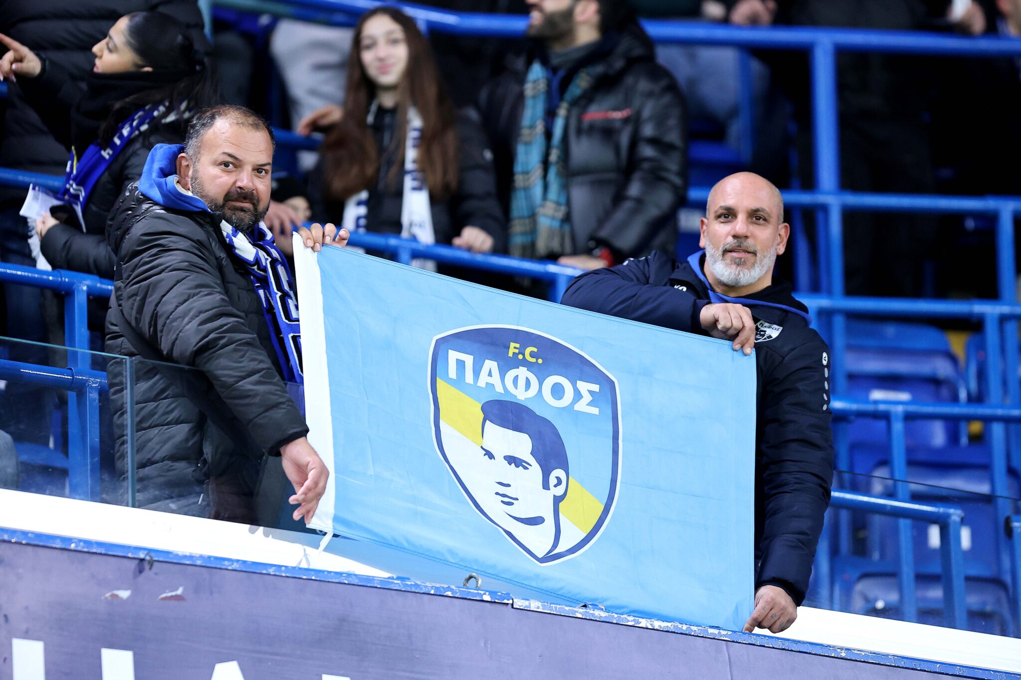 Ζήτησαν από τους Παφίτες να κατεβάσουν πανό με τον Ευαγόρα Παλλικαρίδη στο Λονδίνο (ΦΩΤΟ)