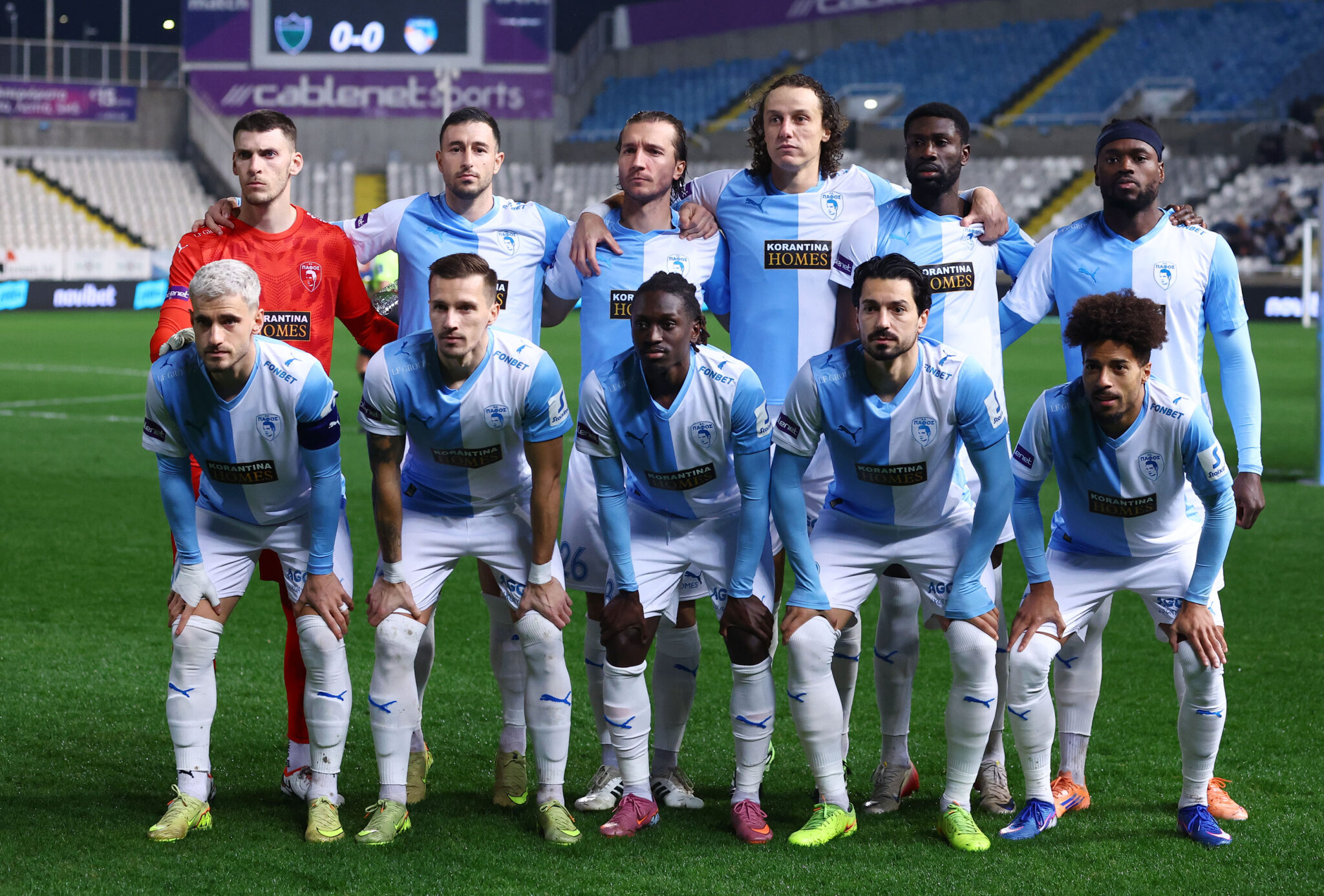 Στο αεροπλάνο για Λονδίνο με Γκολντάρ και Λουίζ η Πάφος (ΦΩΤΟ)