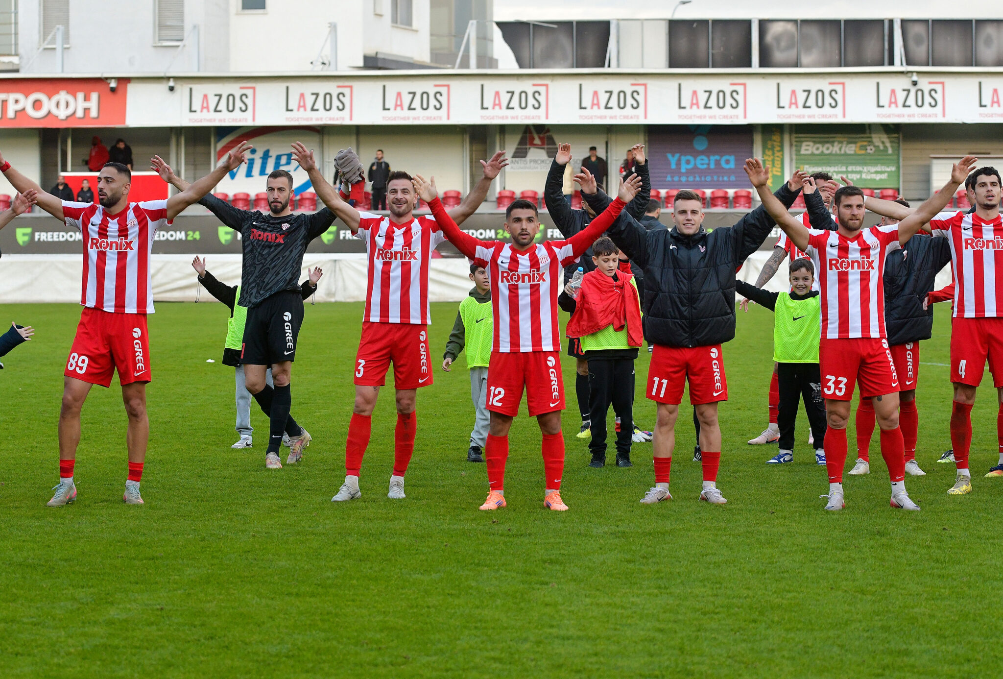 Β’ Κατηγορία: Το… βιολί της και στη δεύτερη φάση η Νέα Σαλαμίνα