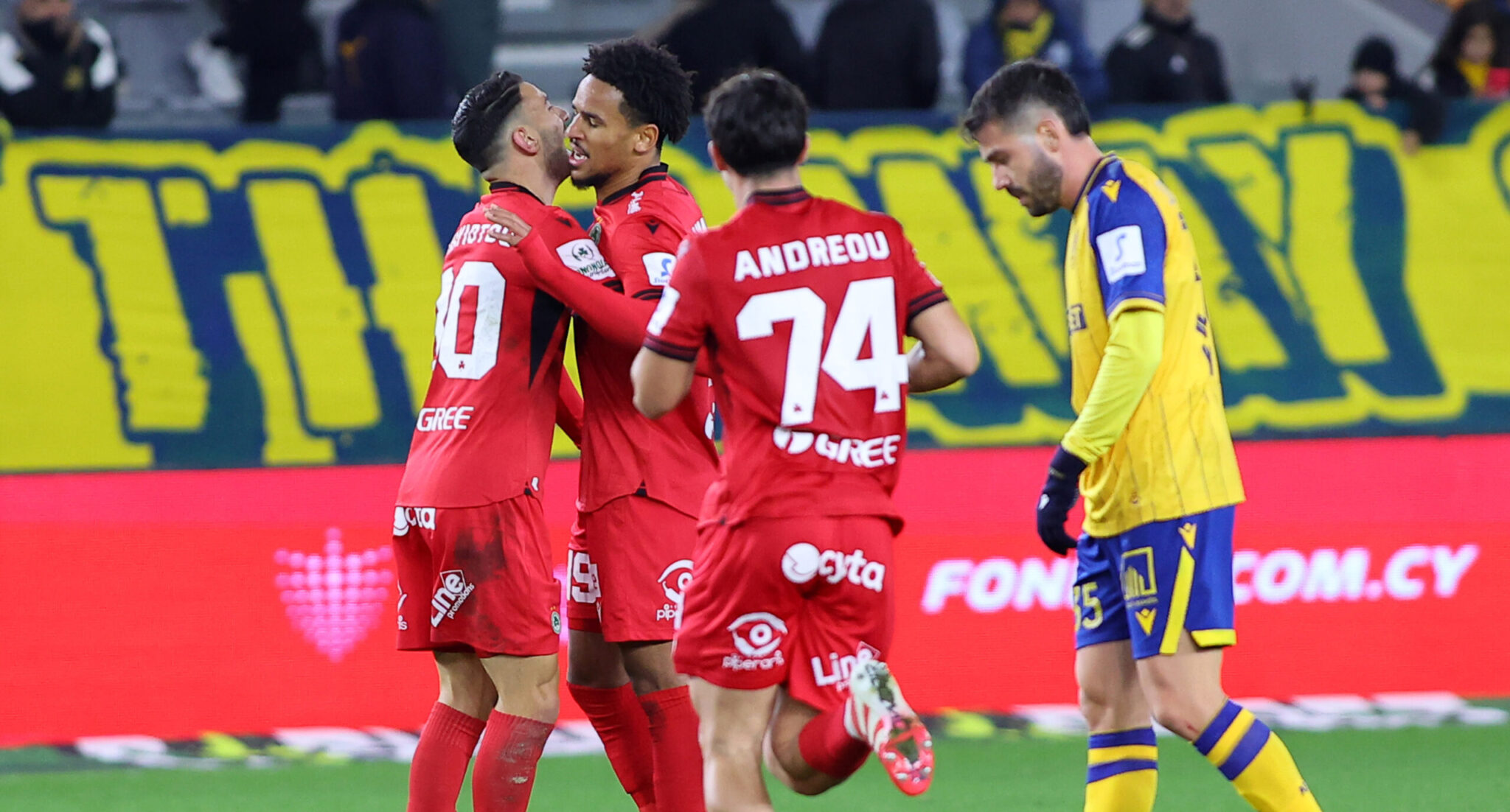 «Απέδρασε» από τη Λεμεσό με… ήρωα Φαμπιάνο και διατηρεί την πρωτιά η Ομόνοια (ΒΙΝΤΕΟ)