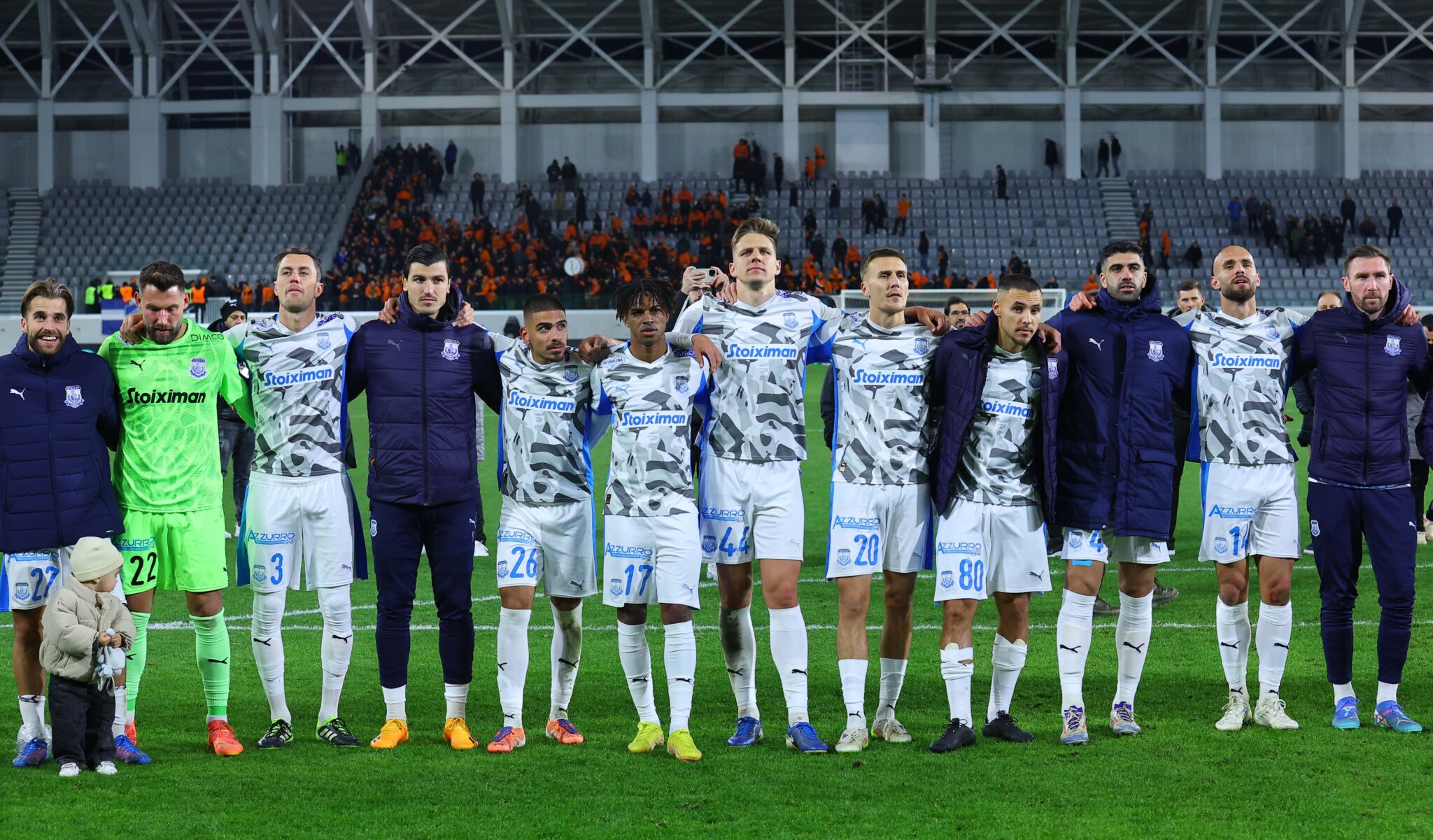 Για τη διεύρυνση του σερί και την ευκαιρία ο Απόλλωνας