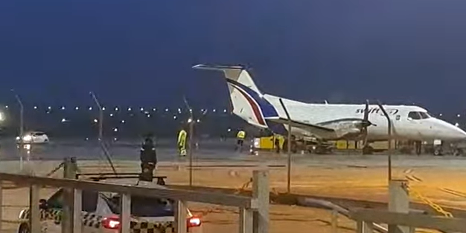 ΒΙΝΤΕΟ: Στο αεροδρόμιο «Μακεδονία» οι σοροί των επτά οπαδών