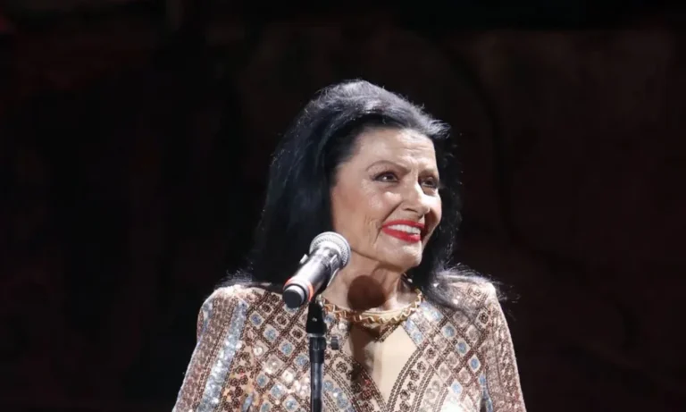 Ζωζώ Σαπουντζάκη: Τα νεότερα για την κατάσταση της υγείας της 