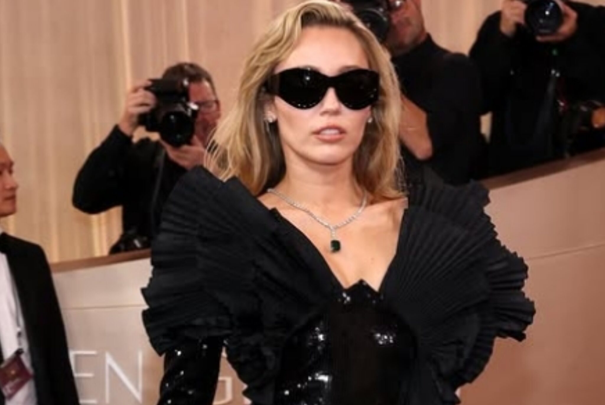 Χρυσές Σφαίρες 2026: Αυτές είναι οι λαμπερές εμφανίσεις που ξεχωρίσαμε