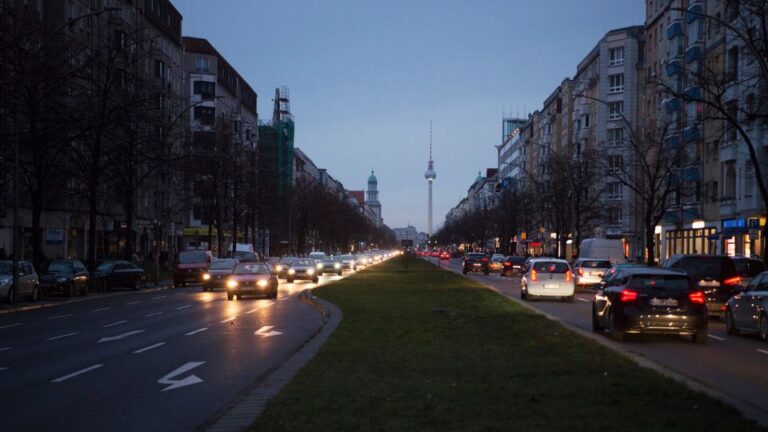 Επικήρυξαν τους δράστες του μεγάλου black out στο Βερολίνο με 1 εκ. ευρώ