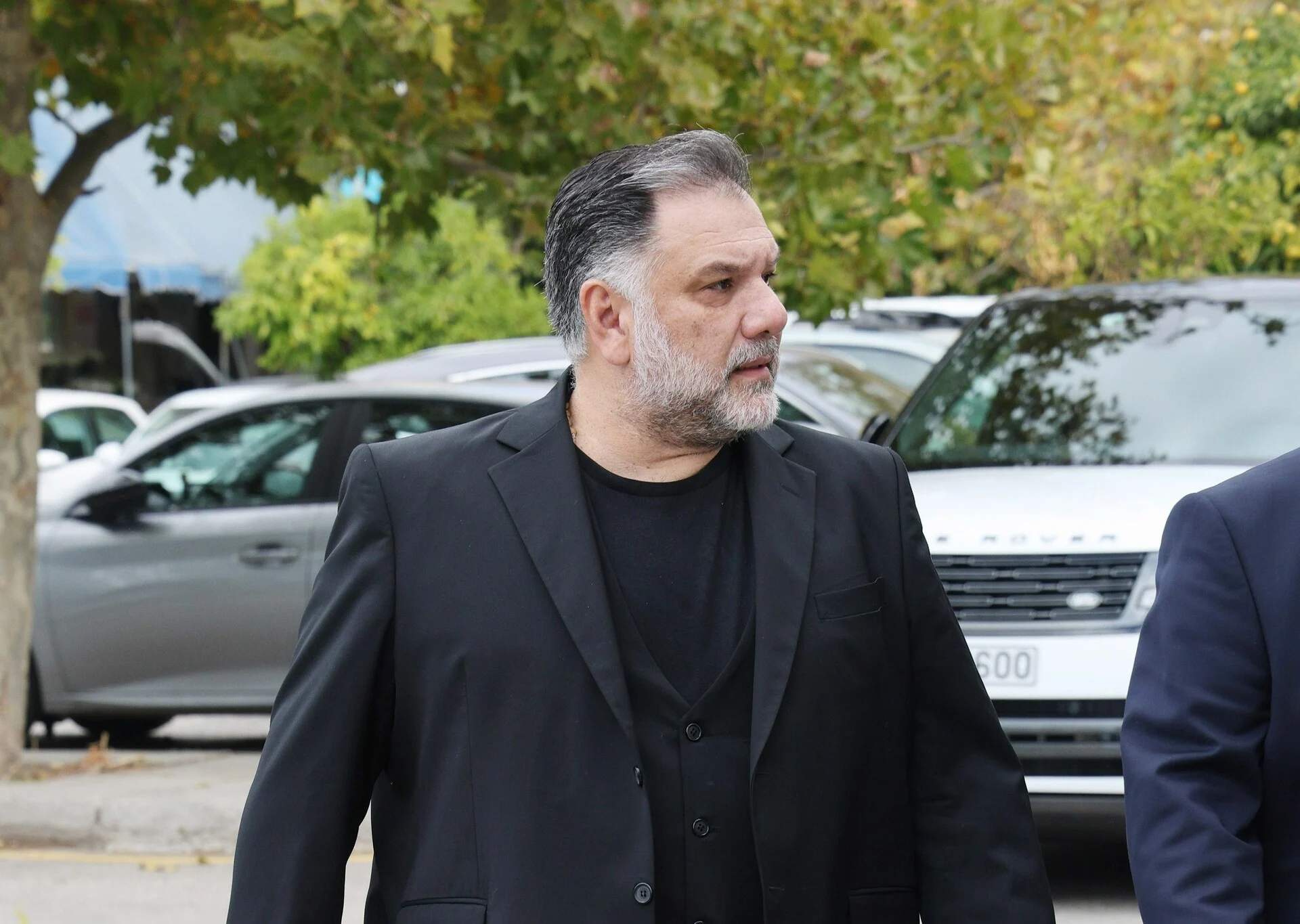 Γρηγόρης Αρναούτογλου: Η επιθυμία της οικογένειας για την κηδεία της μητέρας του (ΦΩΤΟ)