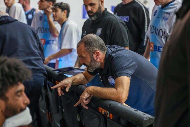 «Γύρισε» το ματς ο Απόλλωνας στο δεύτερο ημίχρονο και έφυγε με το «διπλό» από το «Λευκόθεο»