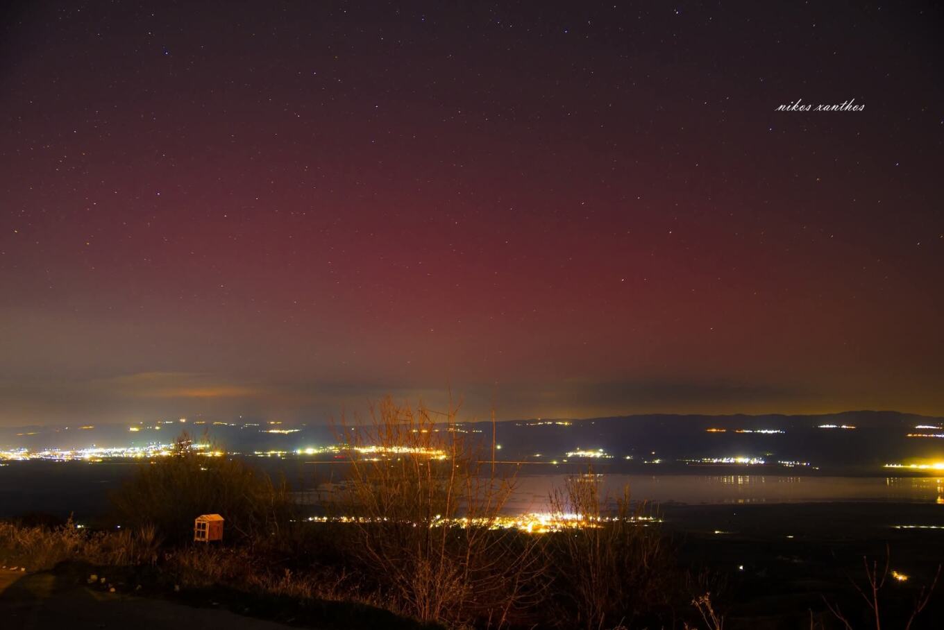 Βόρειο Σέλας και στην Ελλάδα: Εντυπωσιακές εικόνες από Χορτιάτη και Κέρκυρα