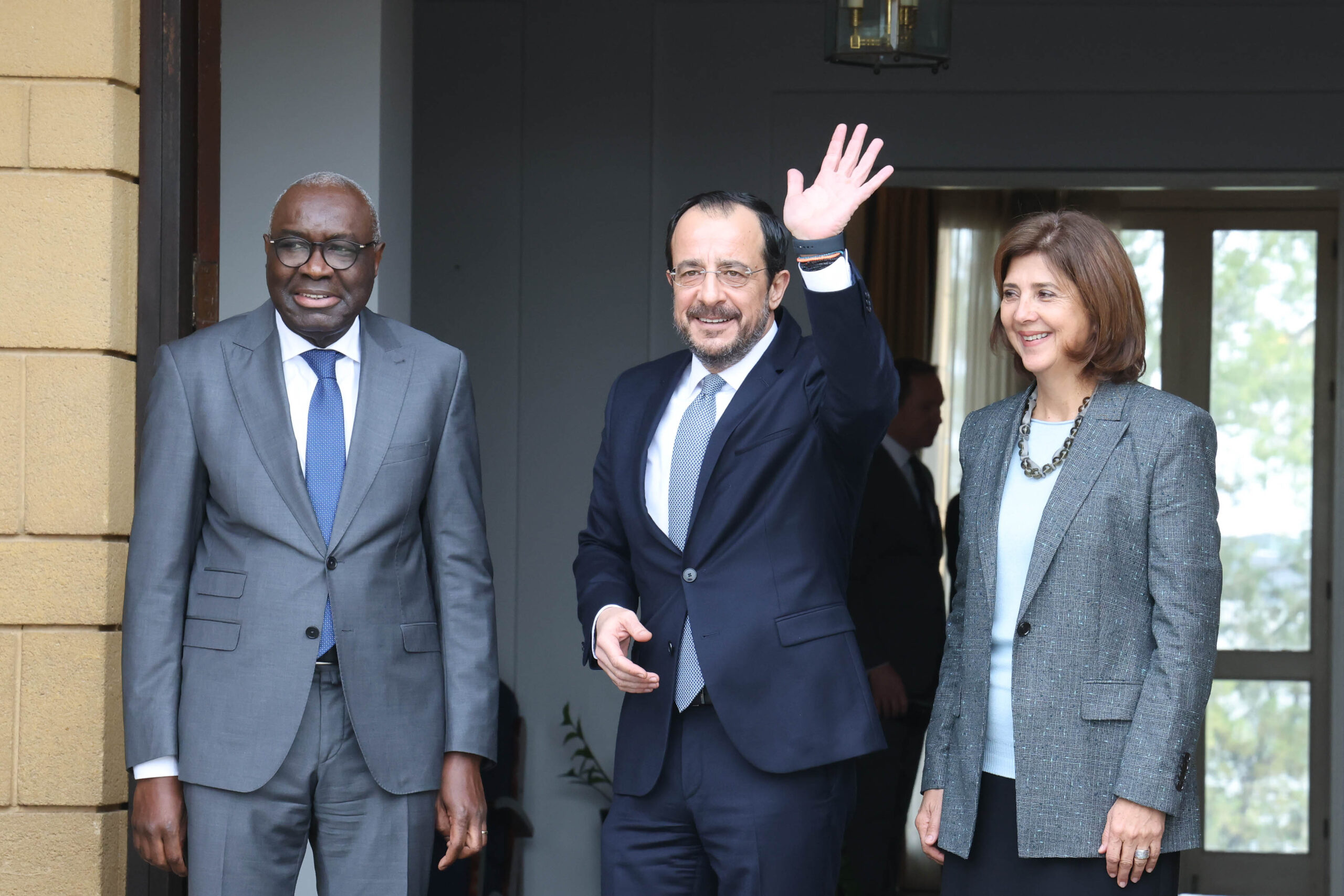 Ιδού τα πέντε σημεία της πρότασης Χριστοδουλίδη «για την ουσία και τα ΜΟΕ»