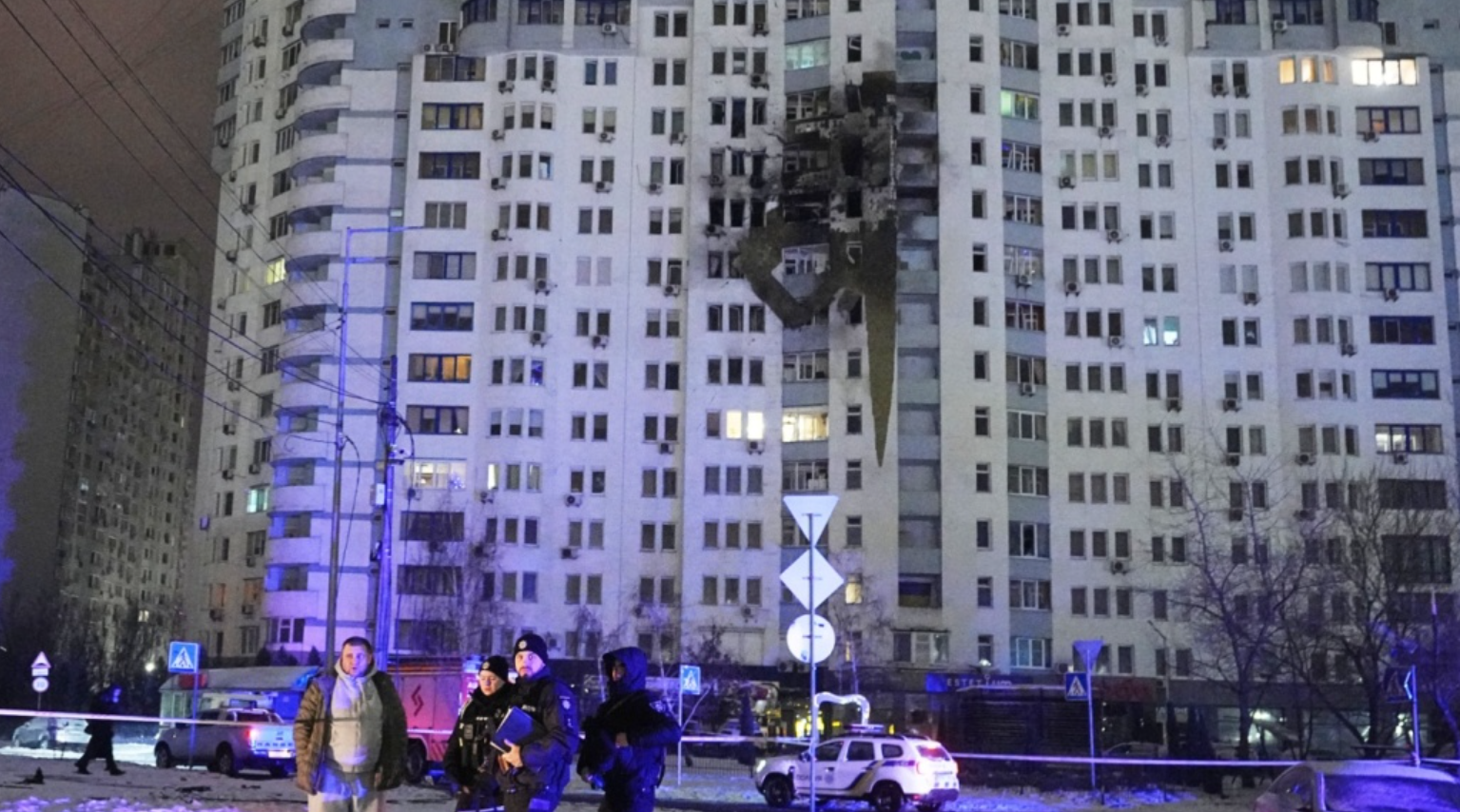 Κίεβο χωρίς θέρμανση εν μέσω παγετού: Πάνω από 1.000 πολυκατοικίες παραμένουν στο κρύο μετά από ρωσική επίθεση