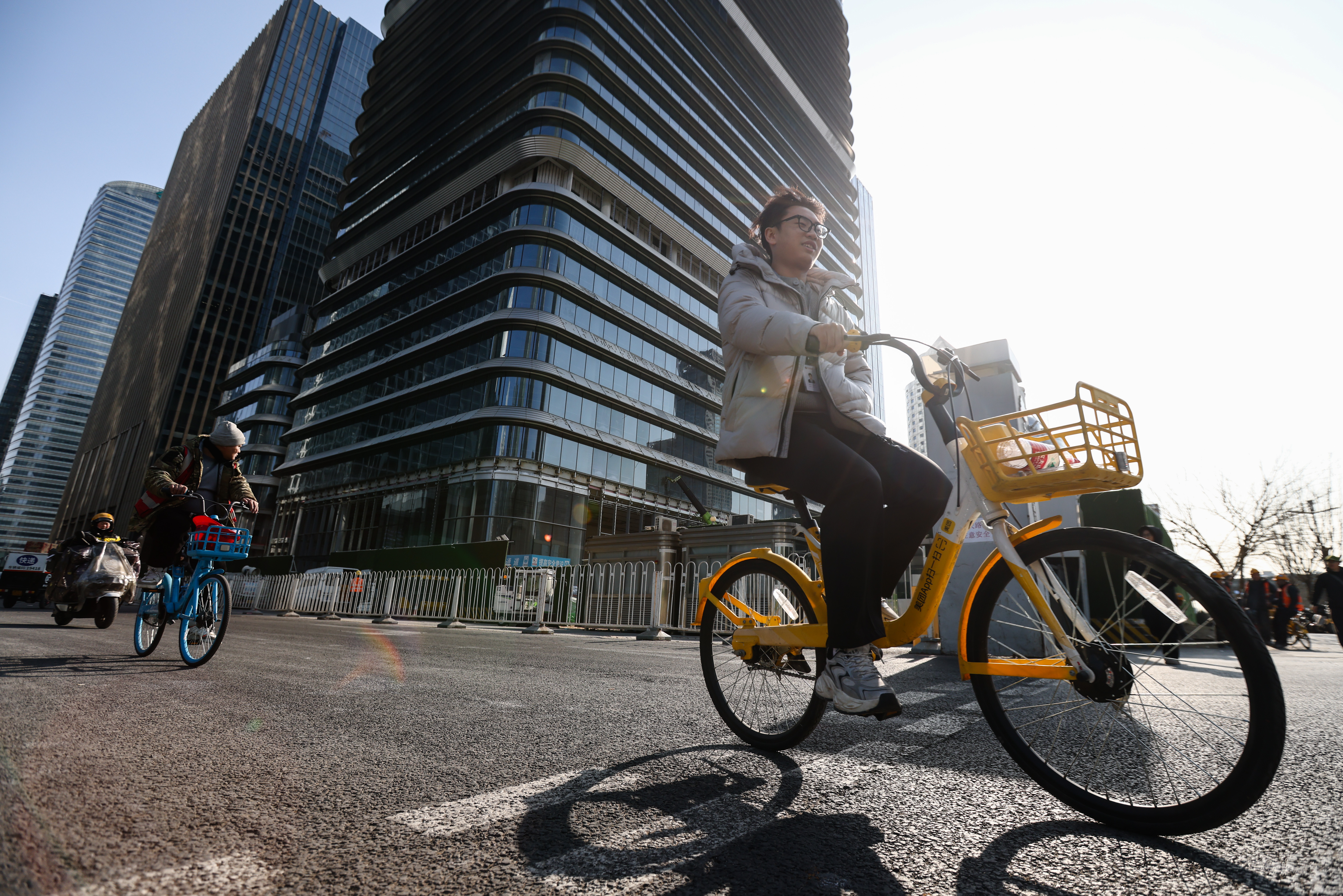 Η Κίνα γυρίζει την πλάτη στο αμερικανικό χρέος