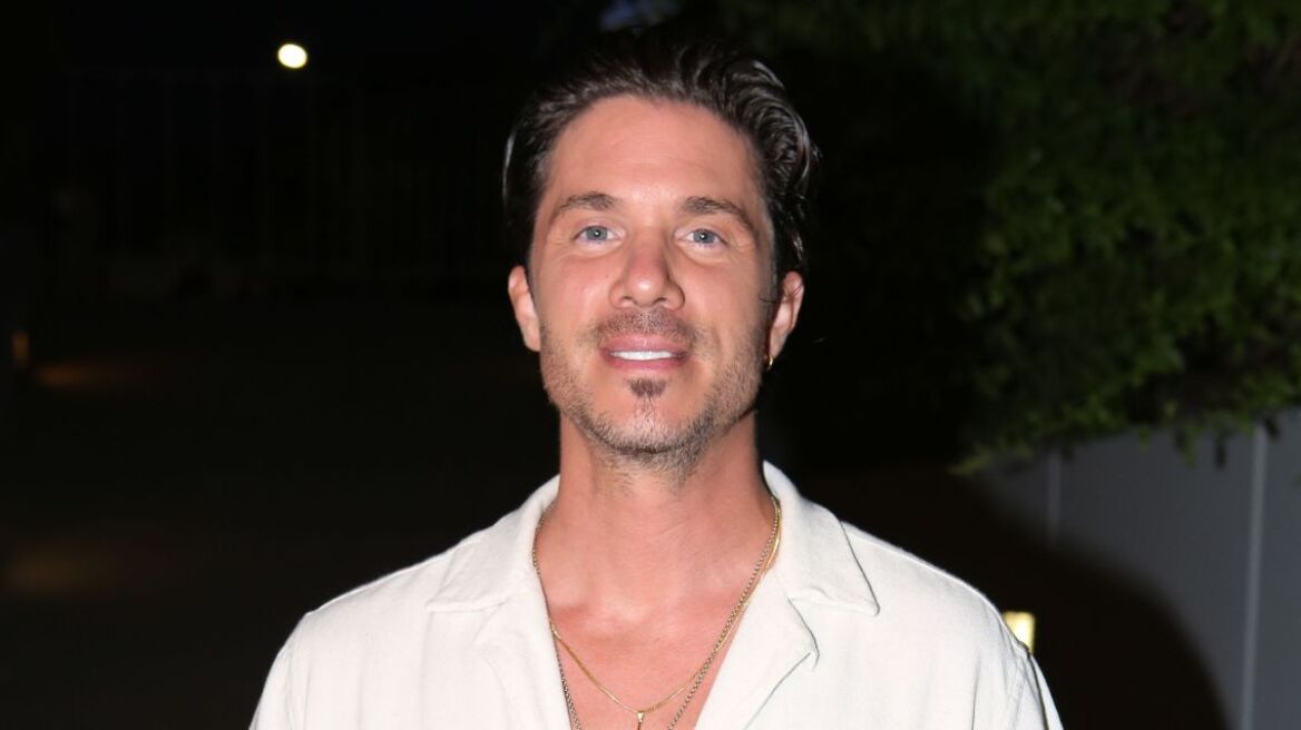 Νίκος Οικονομόπουλος: “Λιώνει” για το βαφτιστήρι του – Όπως δεν τον έχετε δει ποτέ! (ΦΩΤΟ)