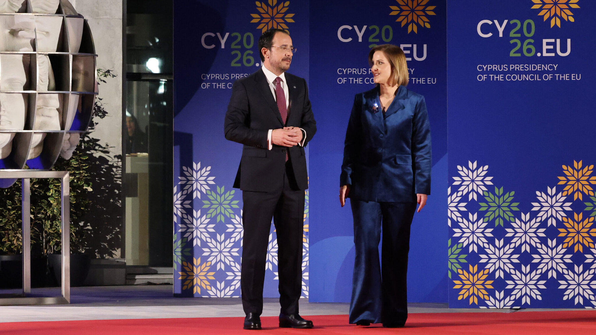 Η ευθύνη ΠτΔ προς την ΕΕ κι η περηφάνεια «στην τελευταία υπό κατοχή πρωτεύουσα»