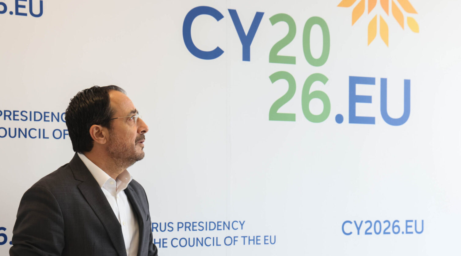 LIVE: Αναλαμβάνει τα ηνία της ΕΕ η Κύπρος, αντίστροφη μέτρηση για την τελετή έναρξης