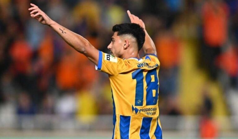 Σατσιάς: «Έχω κερδίσει τόσα πολλά όλα αυτά τα χρόνια, μεγάλωσα στον ΑΠΟΕΛ»