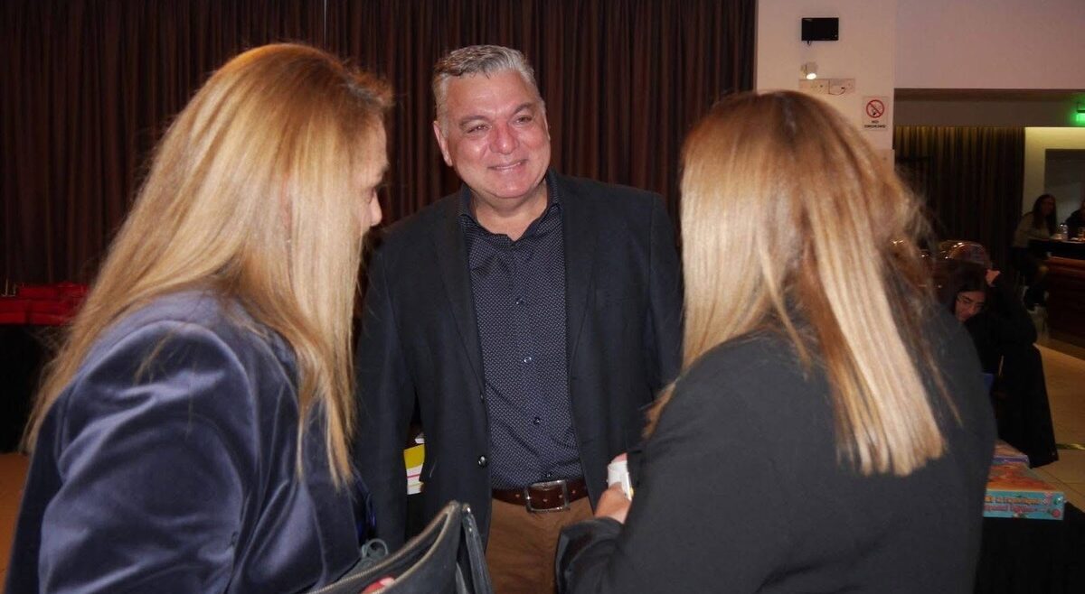 Οι αντιδράσεις για την υπόθεση Σύκα: Τι λένε συνάδελφοι του βουλευτές για την καταγγελία