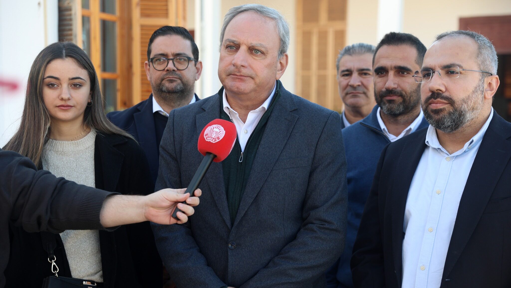 Επανέρχεται ο Στεφάνου για το βίντεο: Αργοπορημένη η αντίδραση της κυβέρνησης, δεν απαντά σε σοβαρά ερωτήματα