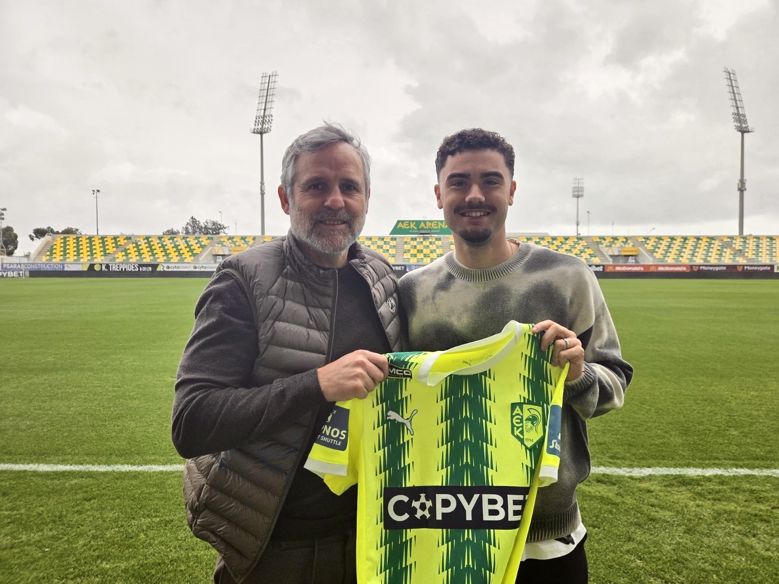 Καρέ με… Καρδερό από την ΑΕΚ