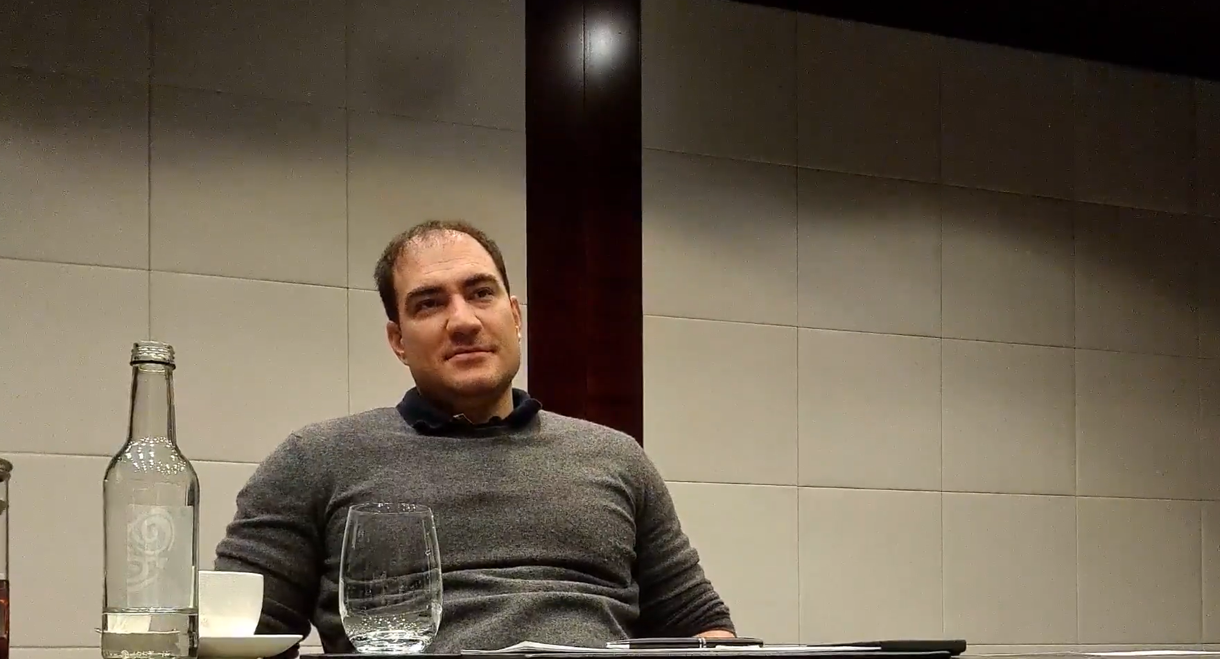 Ο Χρυσοχόος απαντά για το βίντεο: Κακομονταρισμένο, δεν ανέφερα ποτέ τη λέξη «Πρόεδρος»