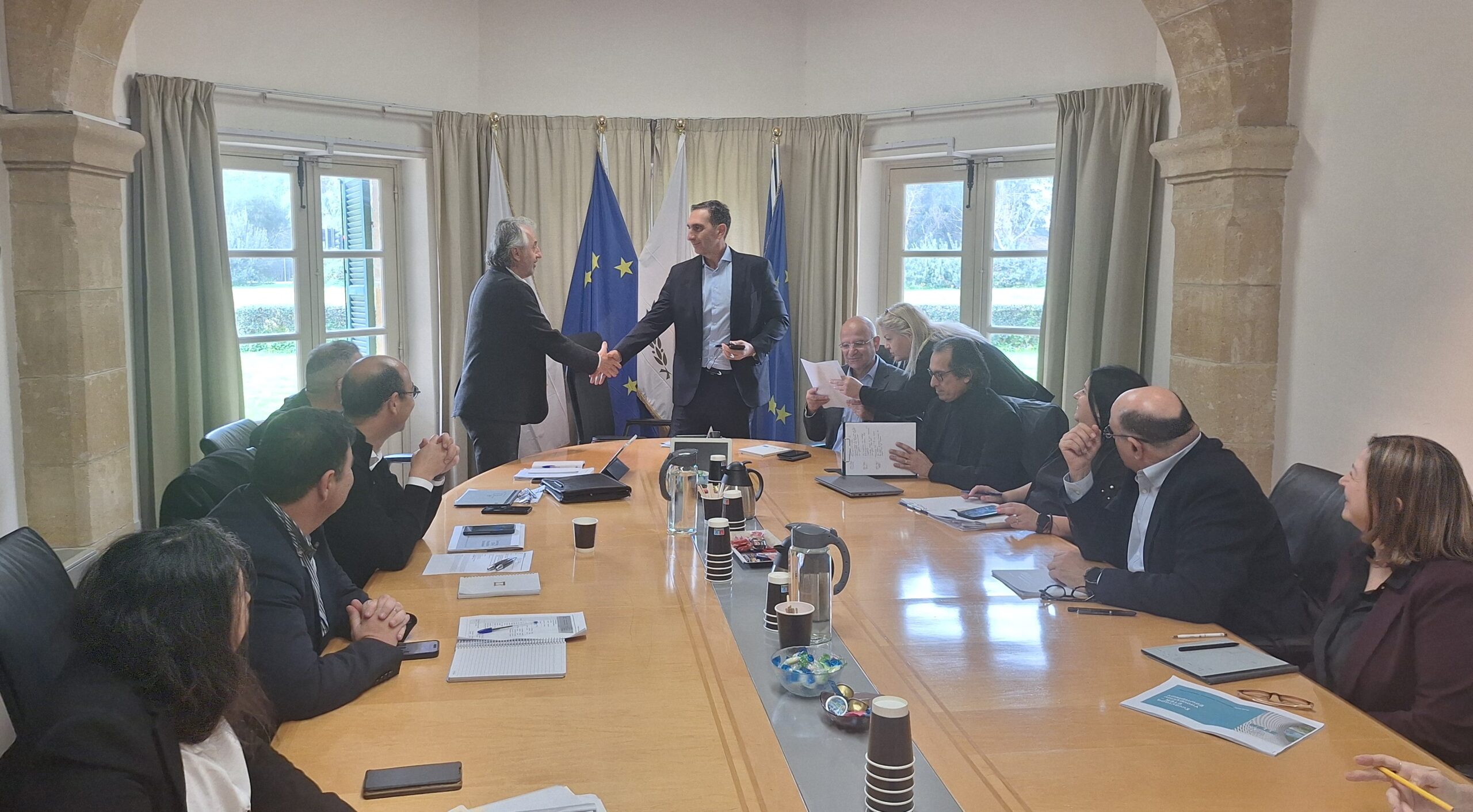 &Tau;&alpha; &epsilon;ί&pi;&alpha;&nu; &Epsilon;&Tau;&Epsilon;&Kappa; &kappa;&alpha;&iota; &Upsilon;&pi;&omicron;&upsilon;&rho;&gamma;ό&sigmaf; &Epsilon;&sigma;&omega;&tau;&epsilon;&rho;&iota;&kappa;ώ&nu; &gamma;&iota;&alpha; &tau;&eta;&nu; &alpha;&delta;&epsilon;&iota;&omicron;&delta;ό&tau;&eta;&sigma;&eta; &kappa;&alpha;&iota; &tau;&iota;&sigmaf; &delta;&iota;&alpha;&tau;&eta;&rho;&eta;&tau;έ&epsilon;&sigmaf; &omicron;&iota;&kappa;&omicron;&delta;&omicron;&mu;έ&sigmaf;