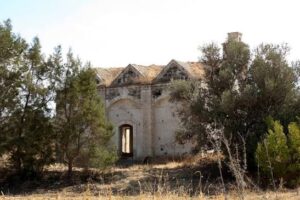 Ο πανδαμάτωρ χρόνος και οι πρόσφυγες που φεύγουν