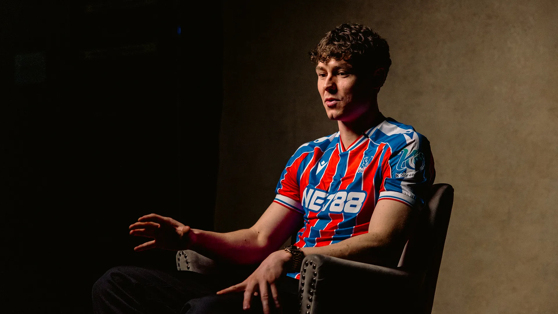 Record-man μεταγραφής για την Κρίσταλ Πάλας ο Στραντ Λάρσεν