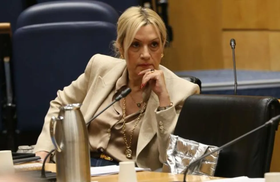 &Epsilon;&kappa;&tau;ό&sigmaf; &kappa;&omicron;&iota;&nu;&omicron;&beta;&omicron;&upsilon;&lambda;&epsilon;&upsilon;&tau;&iota;&kappa;ή&sigmaf; &omicron;&mu;ά&delta;&alpha;&sigmaf; &tau;&omicron;&upsilon; &Alpha;&Kappa;&Epsilon;&Lambda; &eta; &Chi;&alpha;&rho;&alpha;&lambda;&alpha;&mu;&pi;ί&delta;&omicron;&upsilon;, &omicron;&iota; &epsilon;&pi;ό&mu;&epsilon;&nu;&epsilon;&sigmaf; &kappa;&iota;&nu;ή&sigma;&epsilon;&iota;&sigmaf; &tau;&eta;&sigmaf;